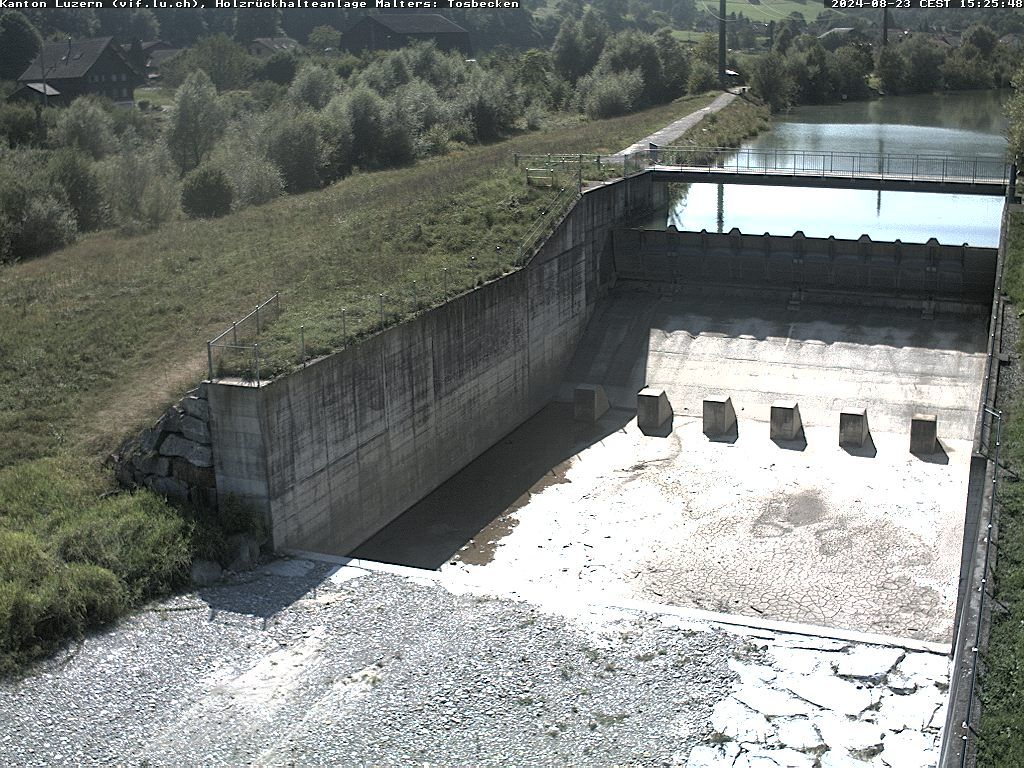 Malters: Tosbecken Holzrückhalt