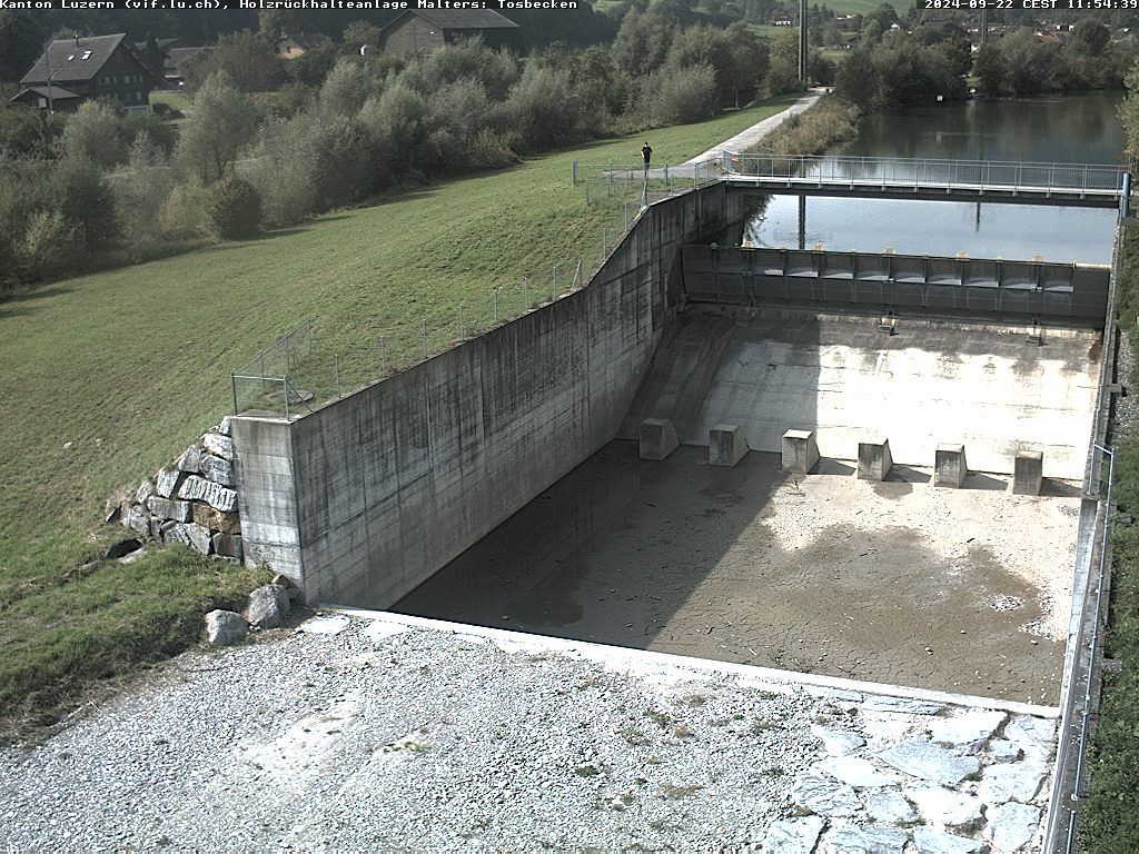 Malters: Tosbecken Holzrückhalt