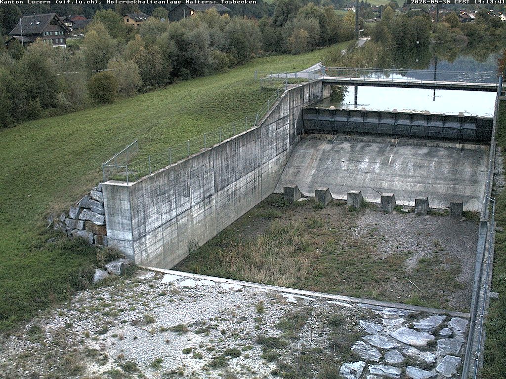 Malters: Tosbecken Holzrückhalt
