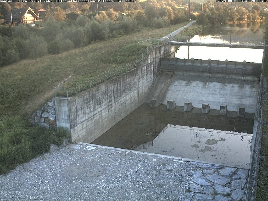 Malters: Tosbecken Holzrückhalt