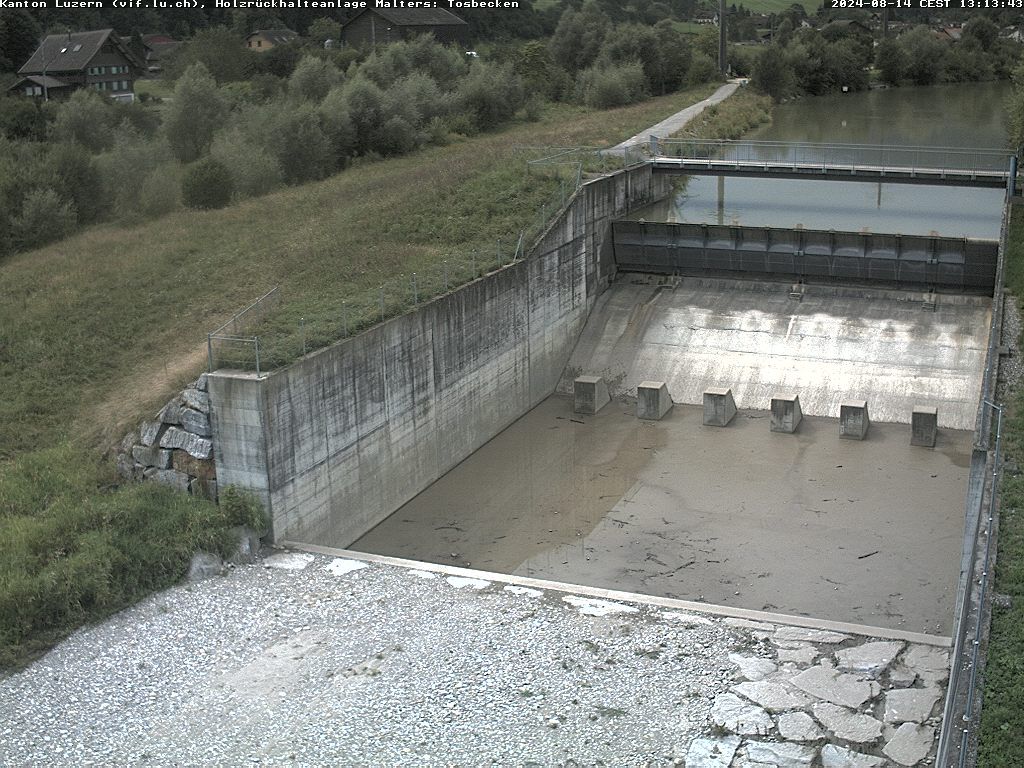 Malters: Tosbecken Holzrückhalt