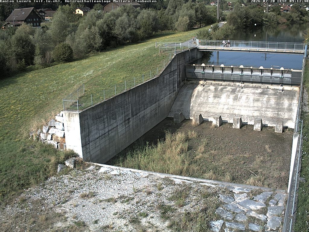 Malters: Tosbecken Holzrückhalt