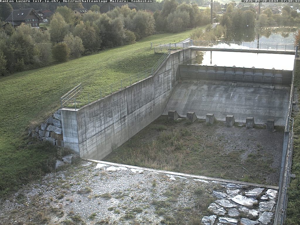 Malters: Tosbecken Holzrückhalt