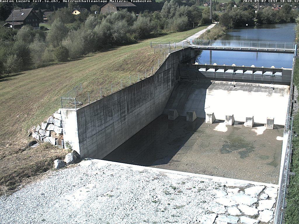 Malters: Tosbecken Holzrückhalt