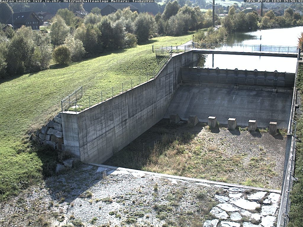 Malters: Tosbecken Holzrückhalt