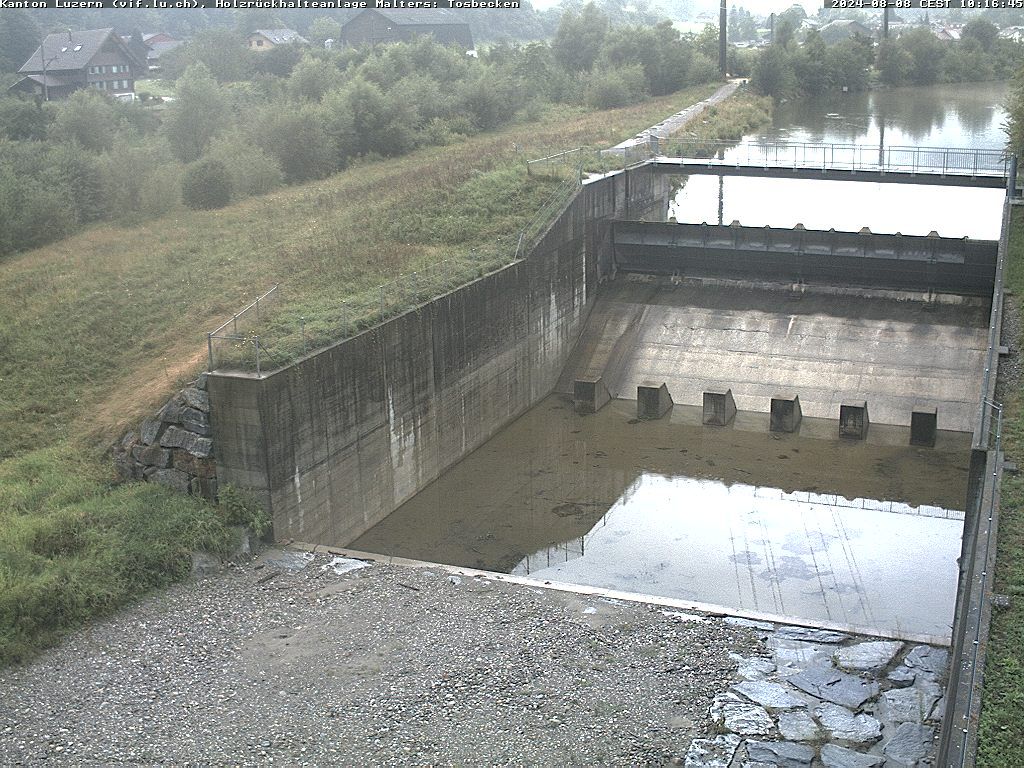 Malters: Tosbecken Holzrückhalt