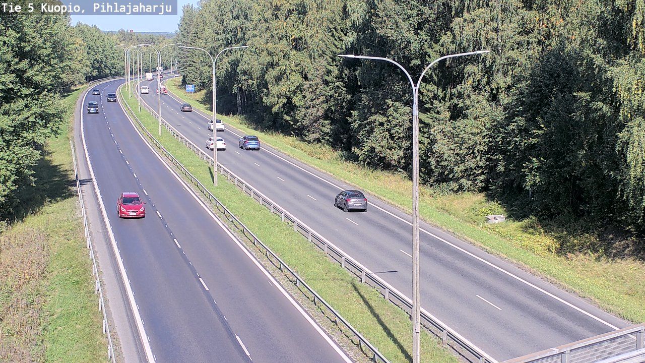 Traffic Cam Kuopio: Tie - Pihlajaharju - Siilinjärvi