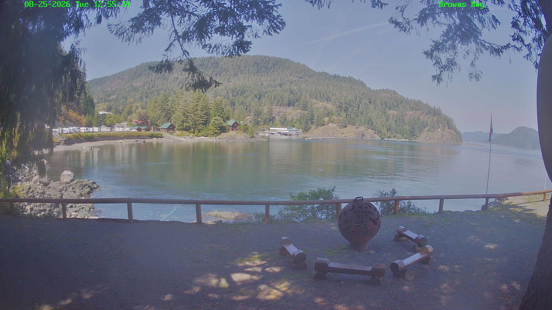 Traffic Cam Campbell River › North-East: Brown's Bay Resort & Village - Seymour Narrows - Ripple Rock
