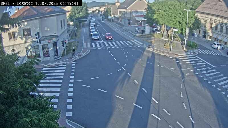 Logatec Traffic: R2-409 & Vrhnika Webcam