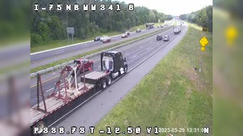 Traffic Cam Danks Corner: I-75 @ MM 341.6 NB