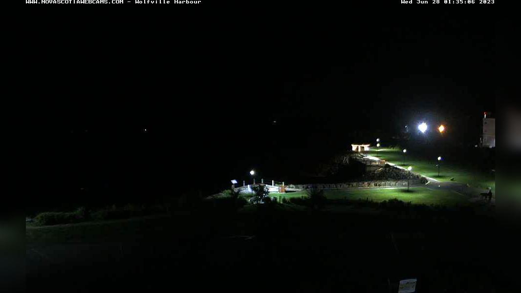 Traffic Cam Wolfville › North-East: Harbourside