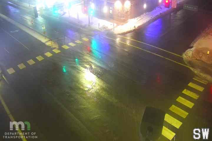 Traffic Cam West St. Paul: Robert St NB @ Emerson Ave