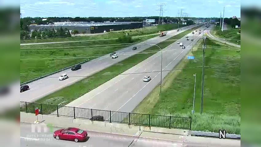Traffic Cam Plymouth: I-494 NB @ Co Rd
