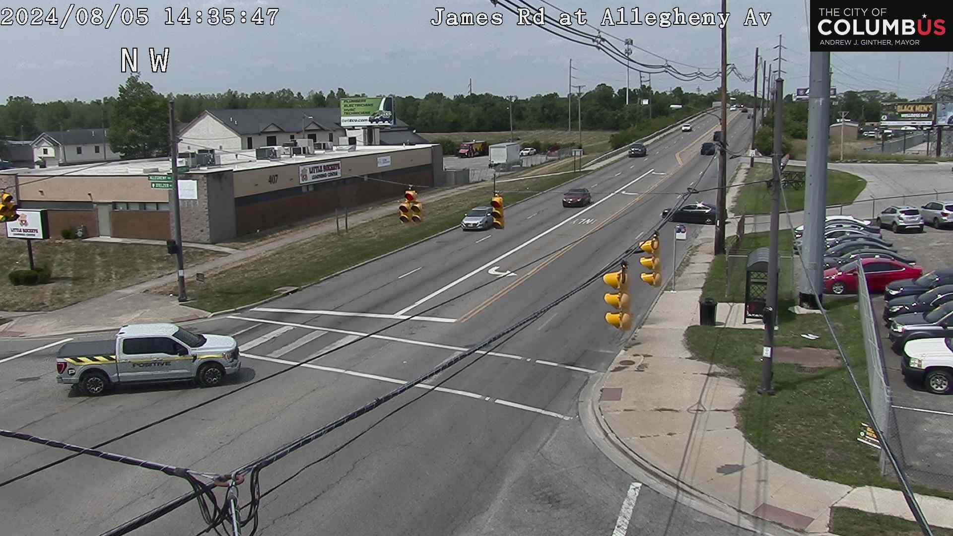 Traffic Cam Columbus: City of - James Rd at Allegheny Ave