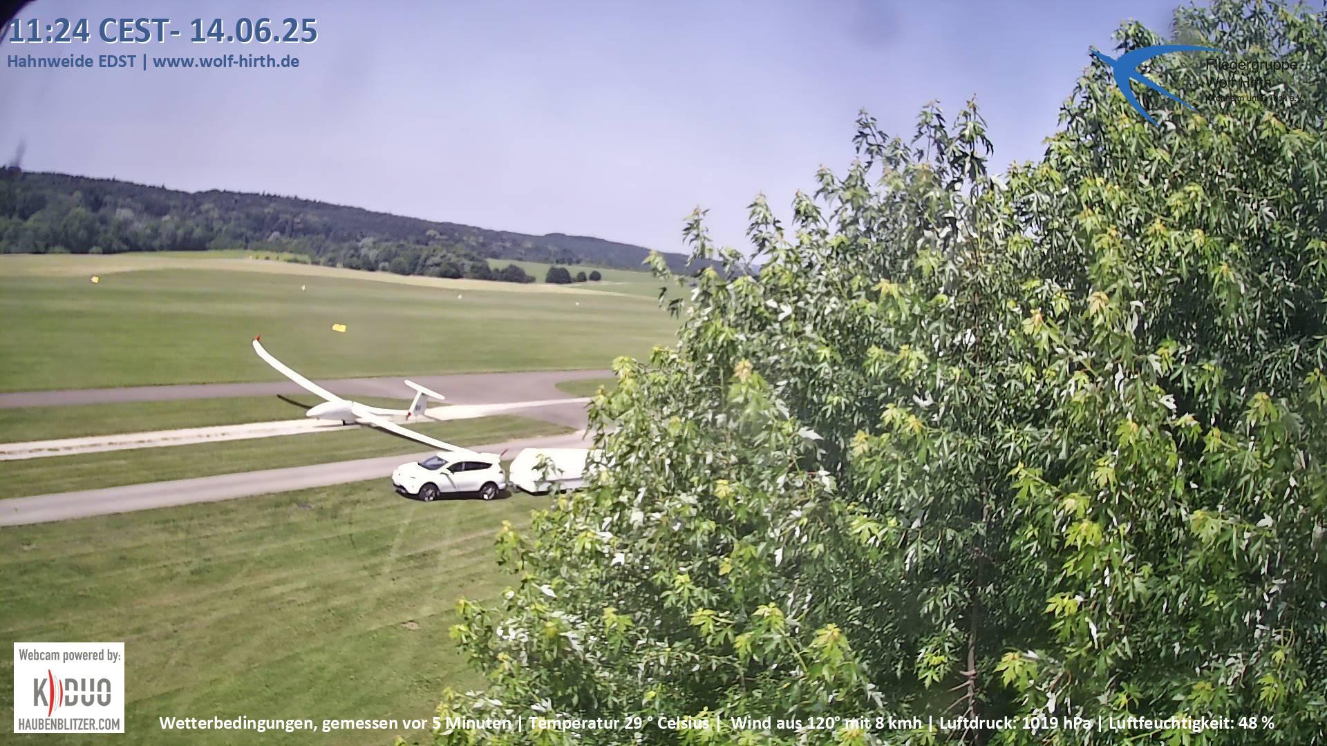 Nurtingen airport Webcam