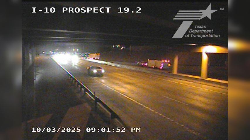 Traffic Cam El Paso › West: I-10 @ Prospect