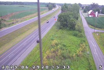 Traffic Cam New Farmington: I-65: 1-065-048-2-2 S OF US