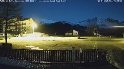 Preview delle webcam di Campodolcino › West