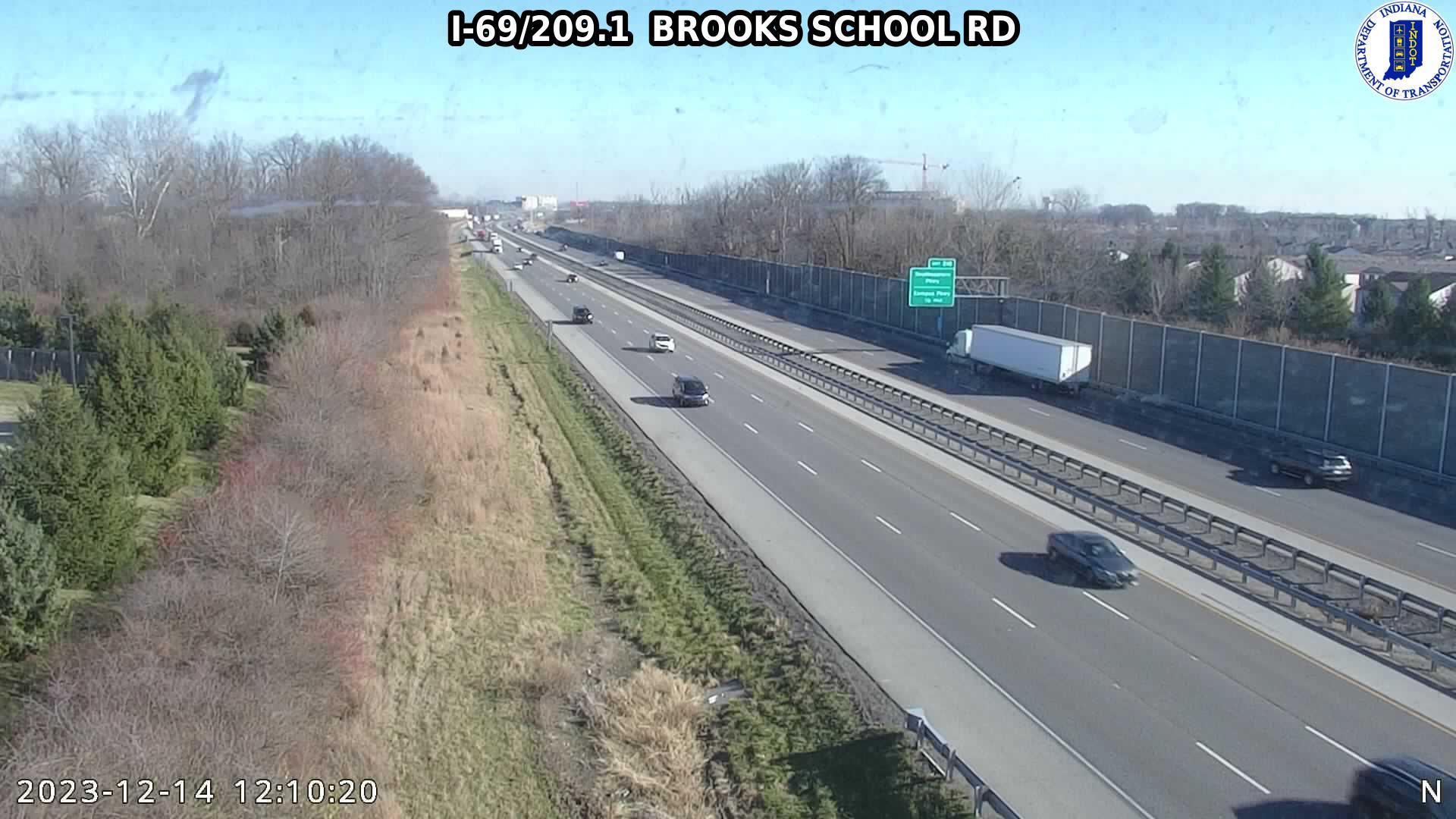 Traffic Cam Fishers: I-69: I-69/209.1 BROOKS SCHOOL RD