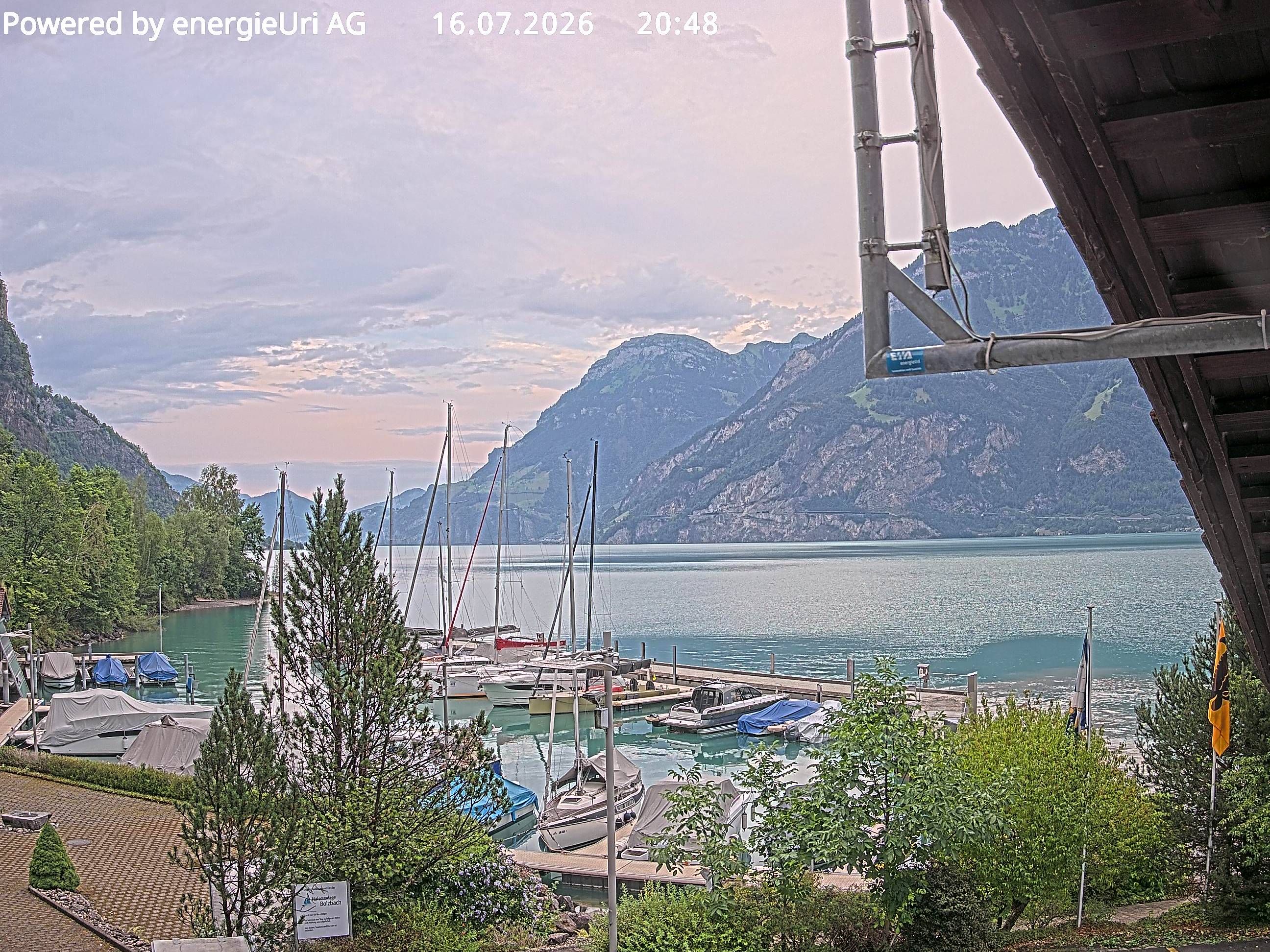 Seedorf › Nordosten: SWISS SAILING ACADEMY - Teddybären Höhle - Alte Axenstrasse - Vierwaldstättersee