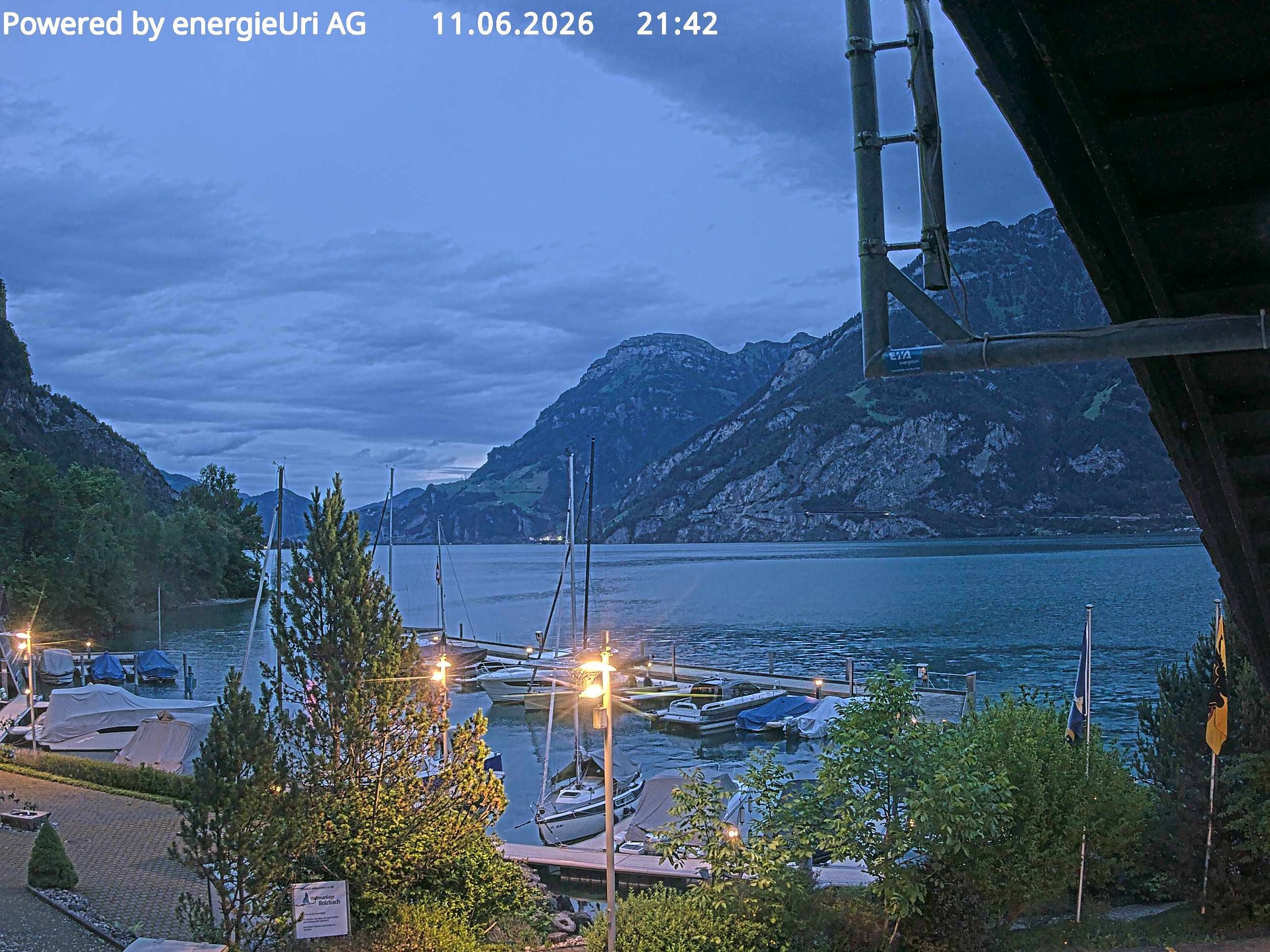 Seedorf › Nordosten: SWISS SAILING ACADEMY - Teddybären Höhle - Alte Axenstrasse - Vierwaldstättersee