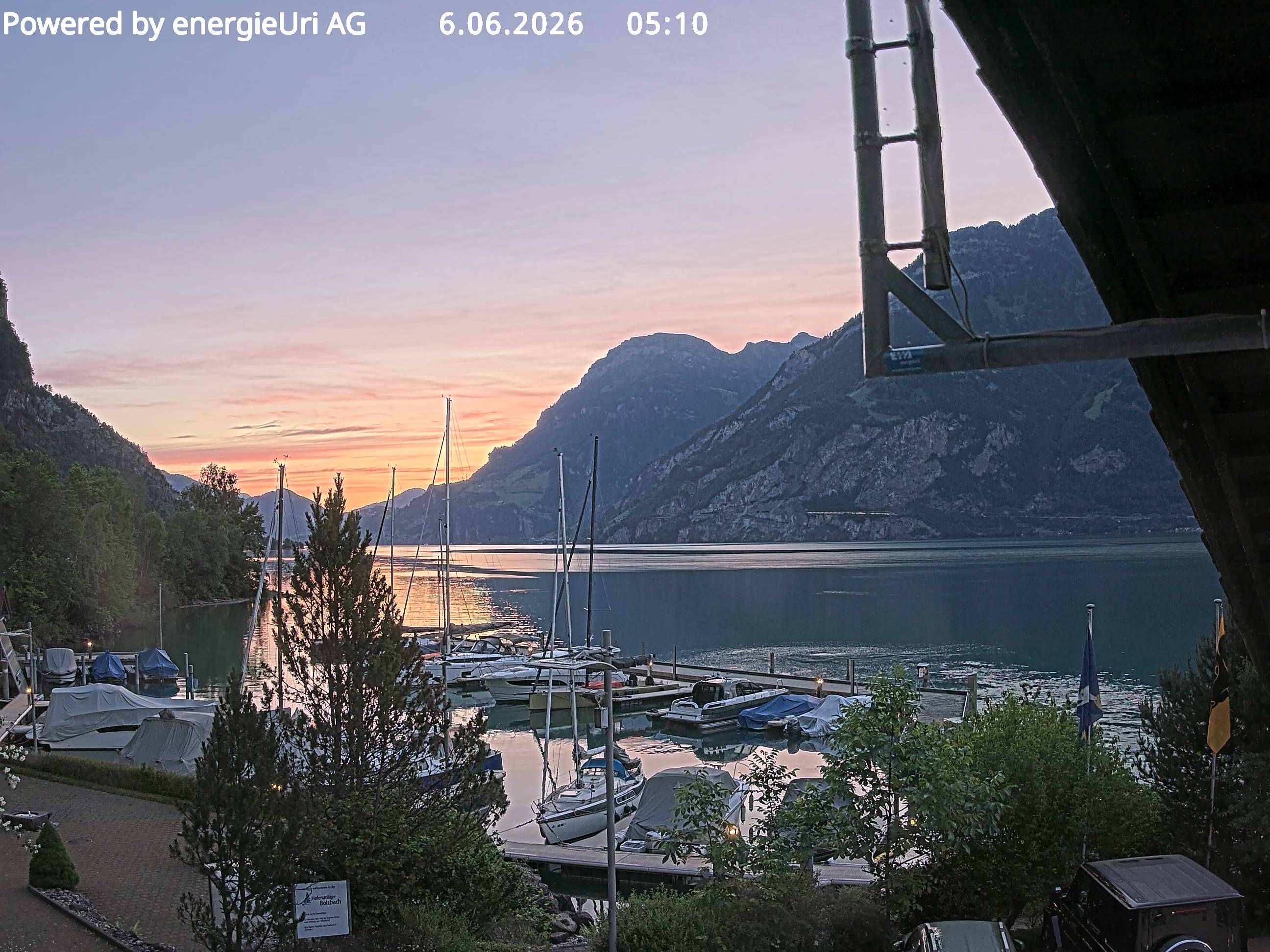 Seedorf › Nordosten: SWISS SAILING ACADEMY - Teddybären Höhle - Alte Axenstrasse - Vierwaldstättersee