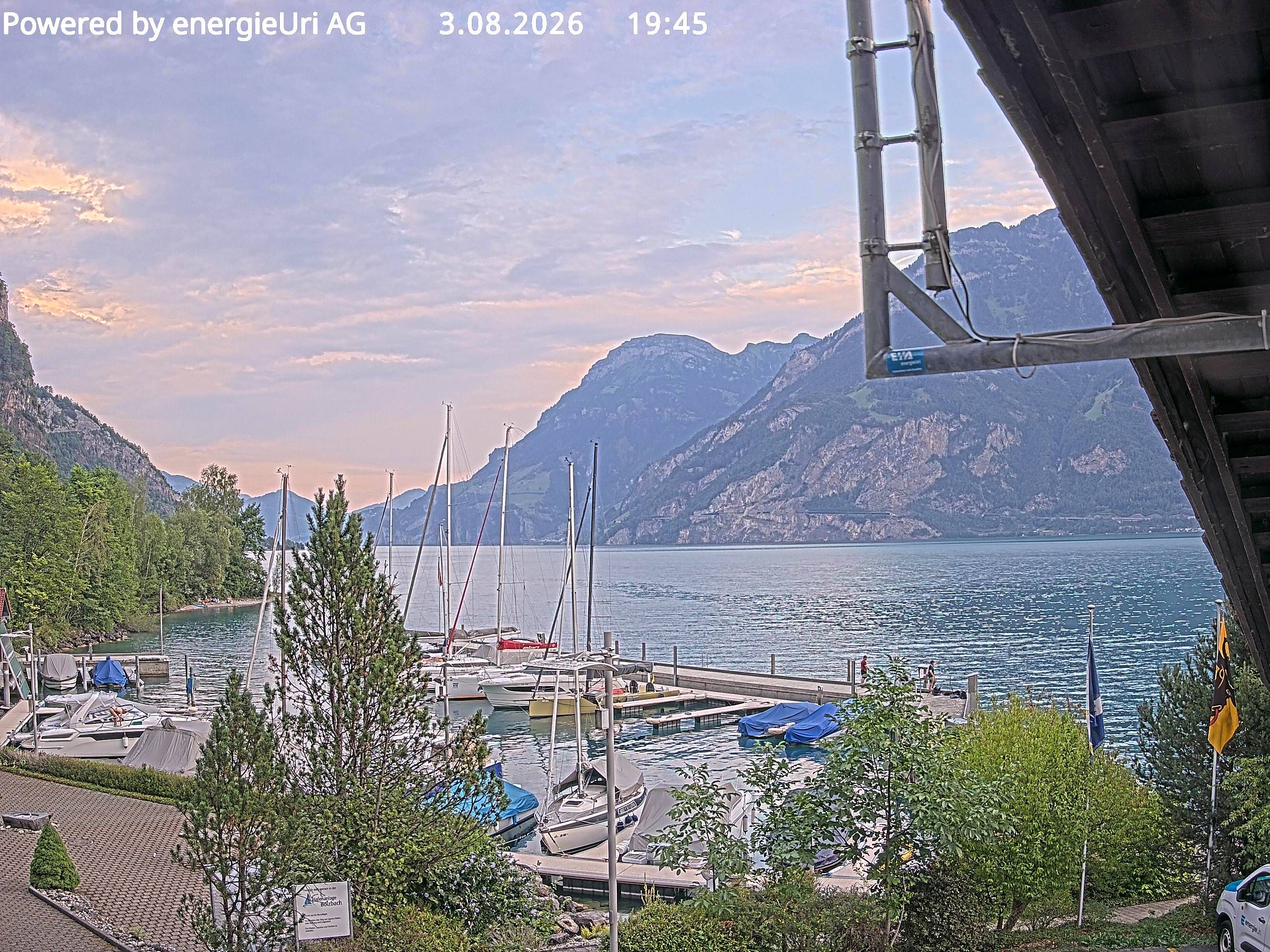 Seedorf › Nordosten: SWISS SAILING ACADEMY - Teddybären Höhle - Alte Axenstrasse - Vierwaldstättersee