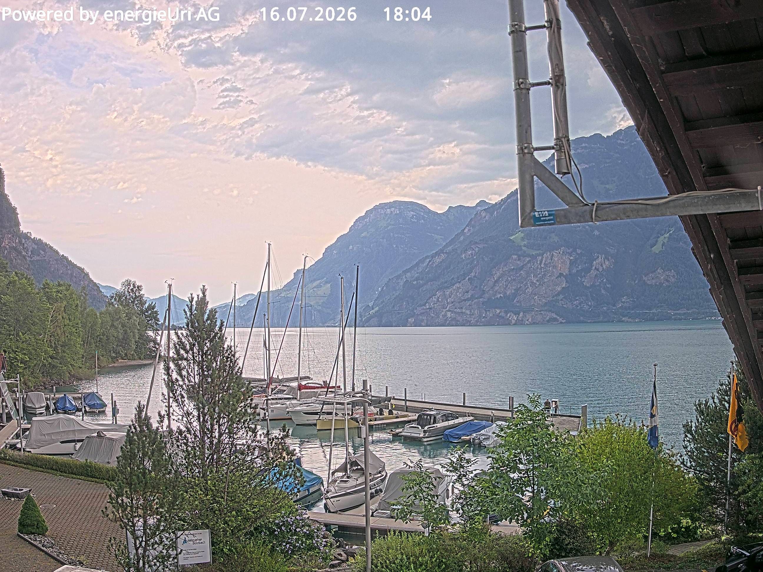 Seedorf › Nordosten: SWISS SAILING ACADEMY - Teddybären Höhle - Alte Axenstrasse - Vierwaldstättersee