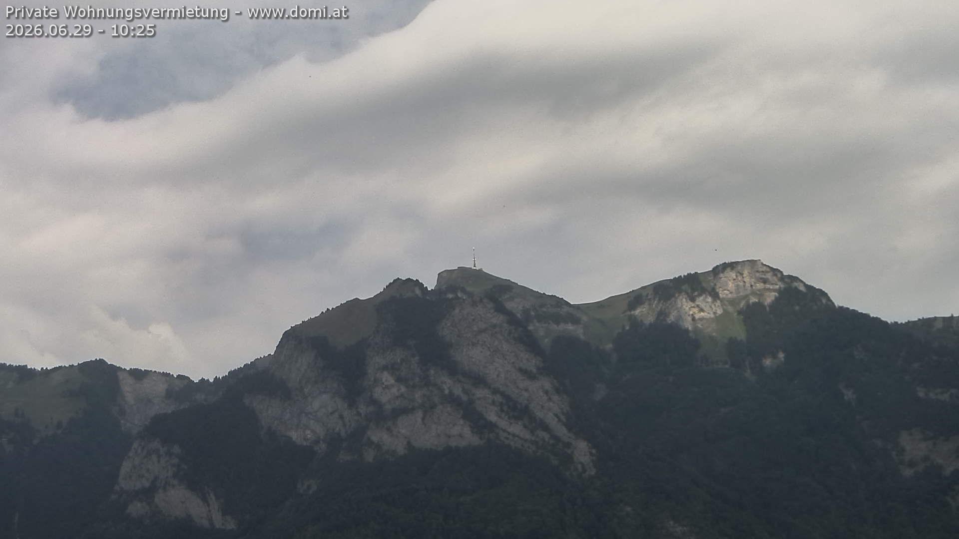 Rüte: Hoher Kasten - Schweiz, Sankt Gallen: Hoher Kasten aus einer Distanz von 5.000 Metern sehr stark gezoomt