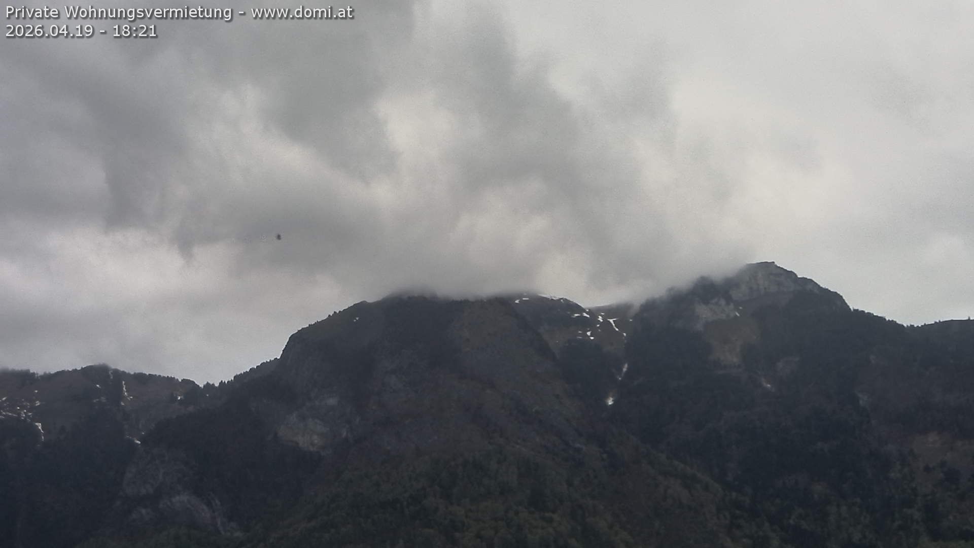 Rüte: Hoher Kasten - Schweiz, Sankt Gallen: Hoher Kasten aus einer Distanz von 5.000 Metern sehr stark gezoomt