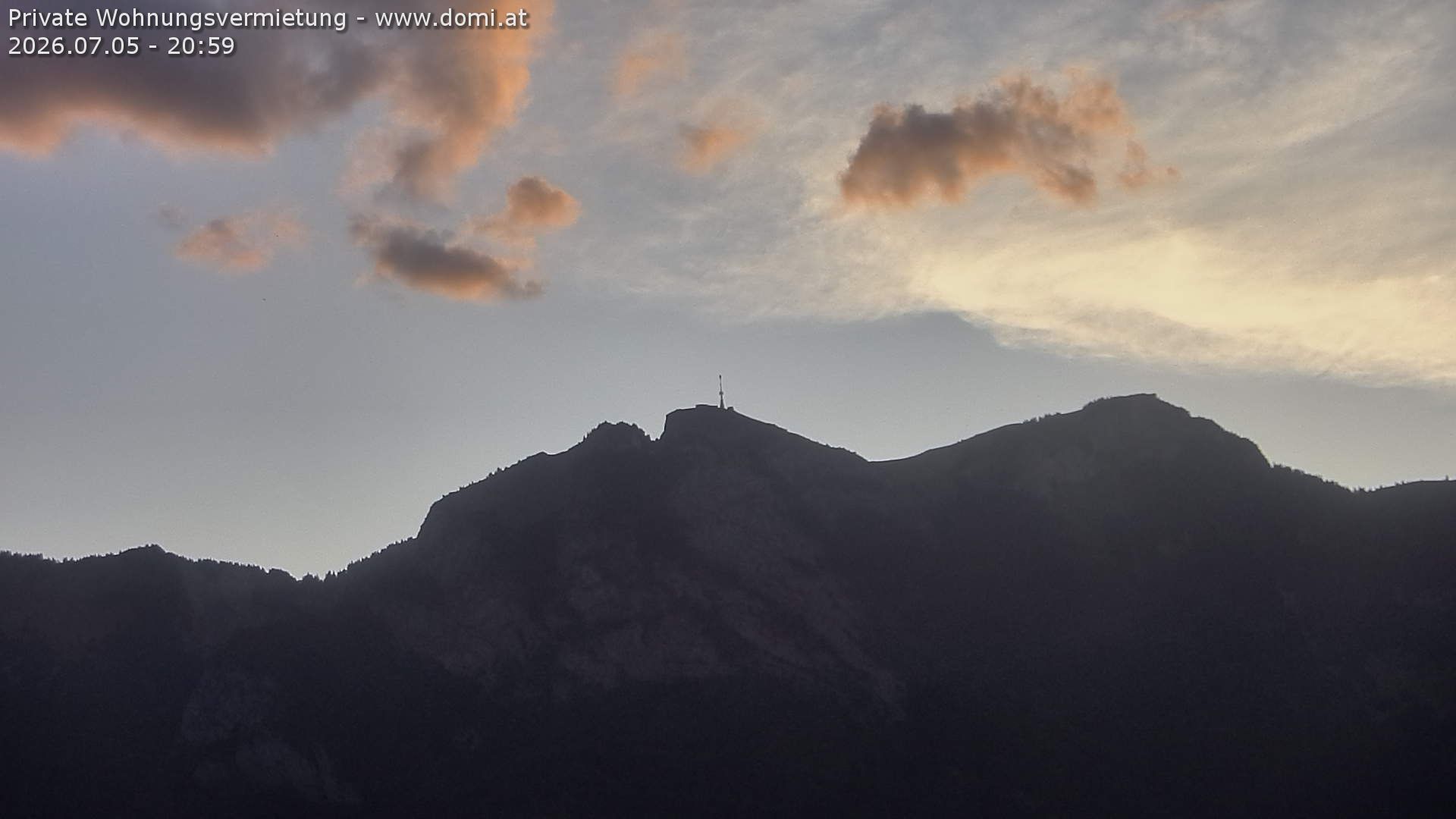 Rüte: Hoher Kasten - Schweiz, Sankt Gallen: Hoher Kasten aus einer Distanz von 5.000 Metern sehr stark gezoomt
