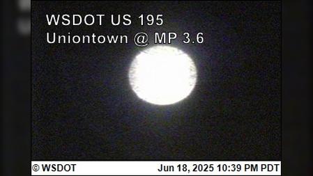 Uniontown Highway: Traffic and Landscape Webcam