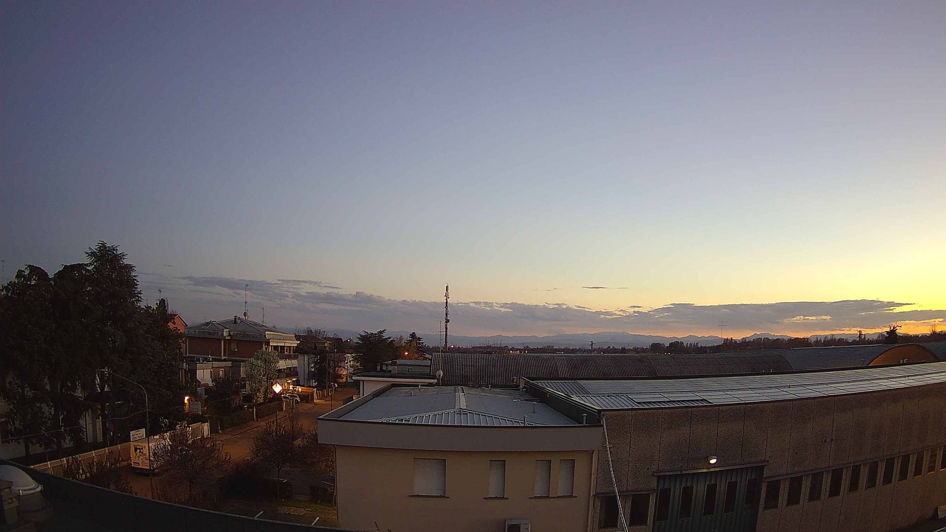 Traffic Cam Carpi › South: imballaggi cavicchioli srl