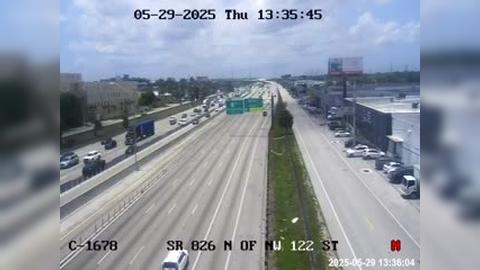 Traffic Cam Hialeah Estates: SR-826 @ NW 124TH ST