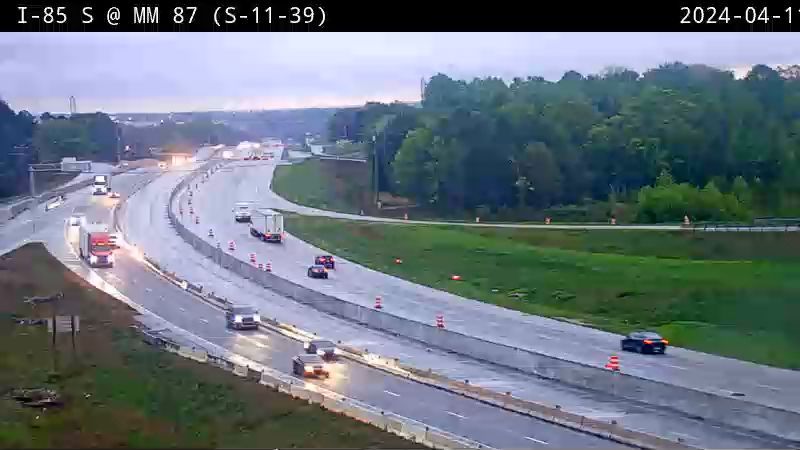 Traffic Cam Enola: I-85 S @ MM 87 (S-11-39)