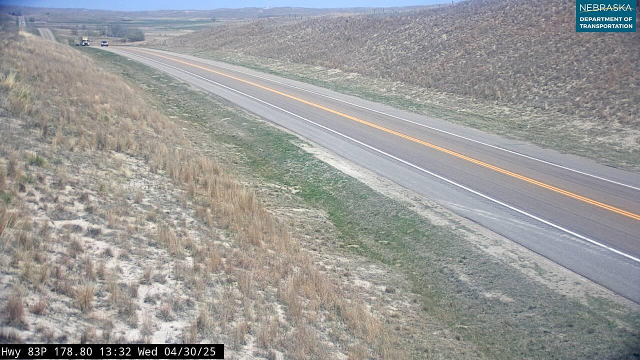 Traffic Cam Cherry › North: US 83: Brownlee Rd N of Thedford: North