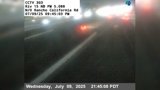 Traffic Cam Villa Hermosa › North: I-15 : (303) N/O Rancho - Road