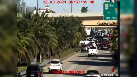 Traffic Cam Fountainbleau: NB NW 87 AV