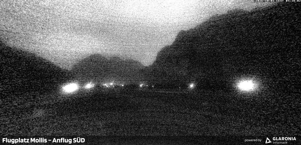 Glarus Nord › Süden: Mollis Airport