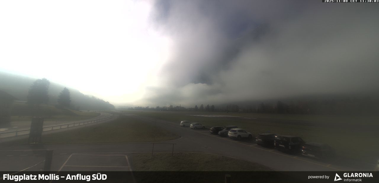 Glarus Nord › Süd: Mollis Airport