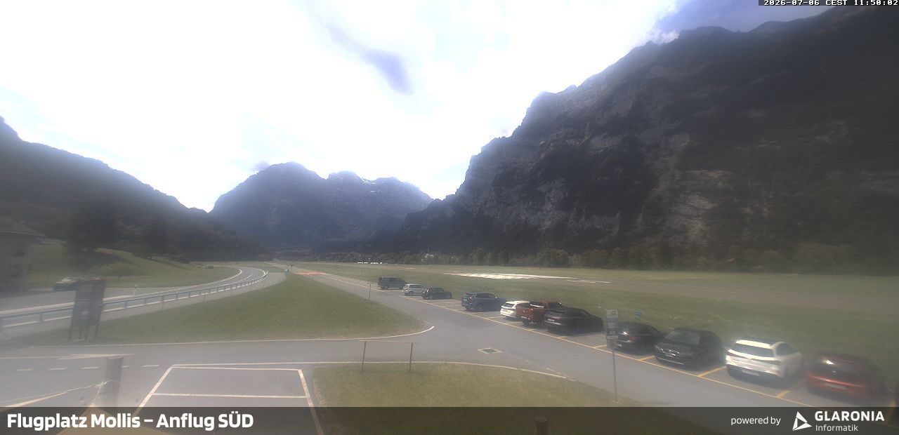 Glarus Nord › Süden: Mollis Airport