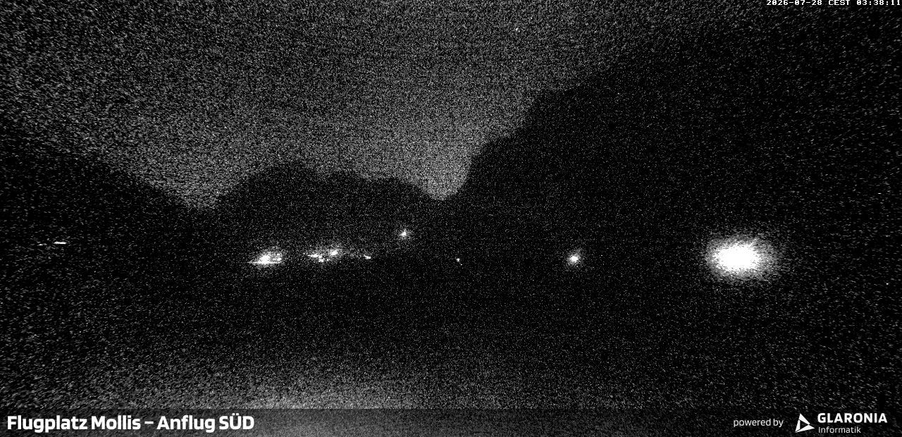 Glarus Nord › Süden: Mollis Airport