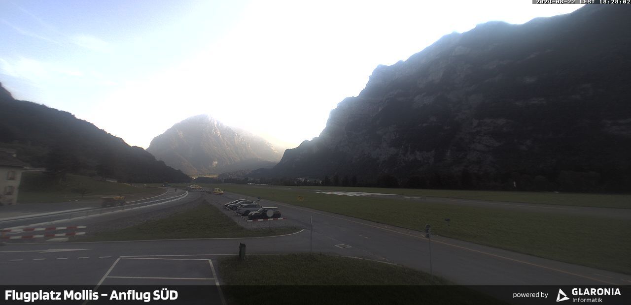 Glarus Nord › Süd: Mollis Airport