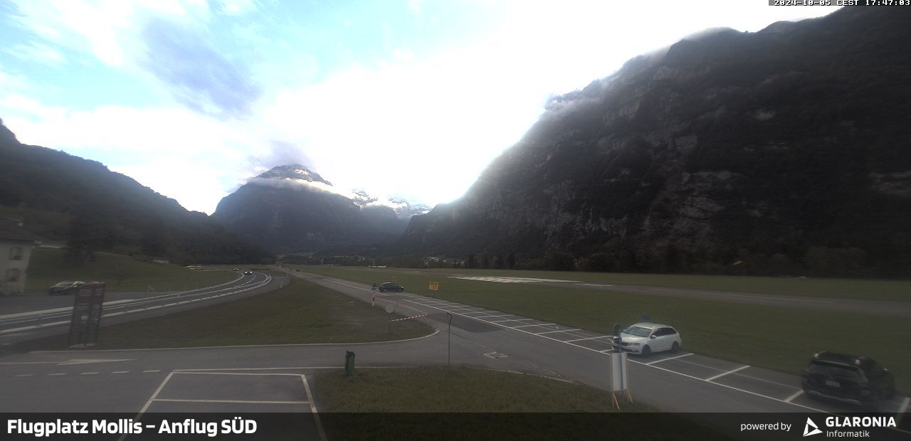 Glarus Nord › Süd: Mollis Airport