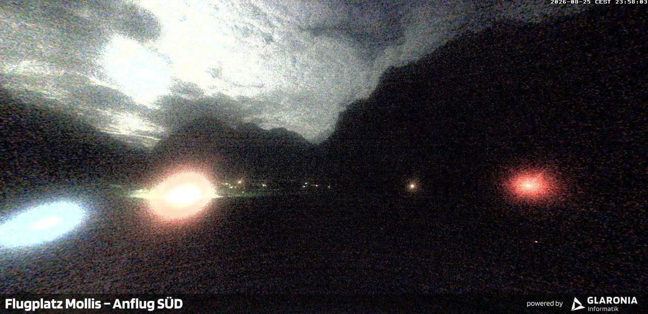 Glarus Nord › Süden: Mollis Airport