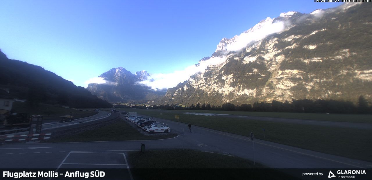 Glarus Nord › Süd: Mollis Airport