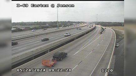 Traffic Cam Houston › South: IH-69 Eastex @ Jensen