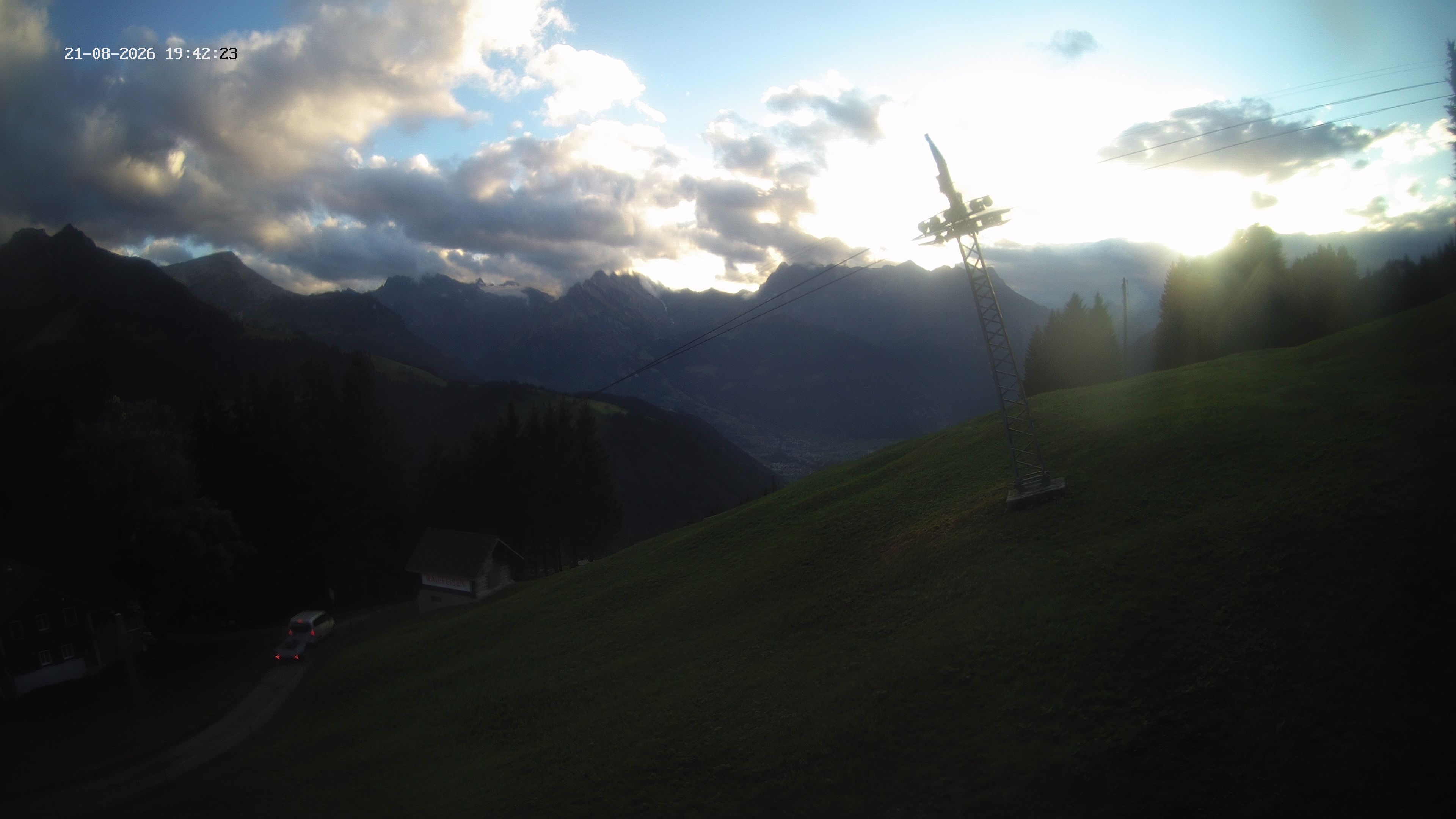 Spiringen › Westen