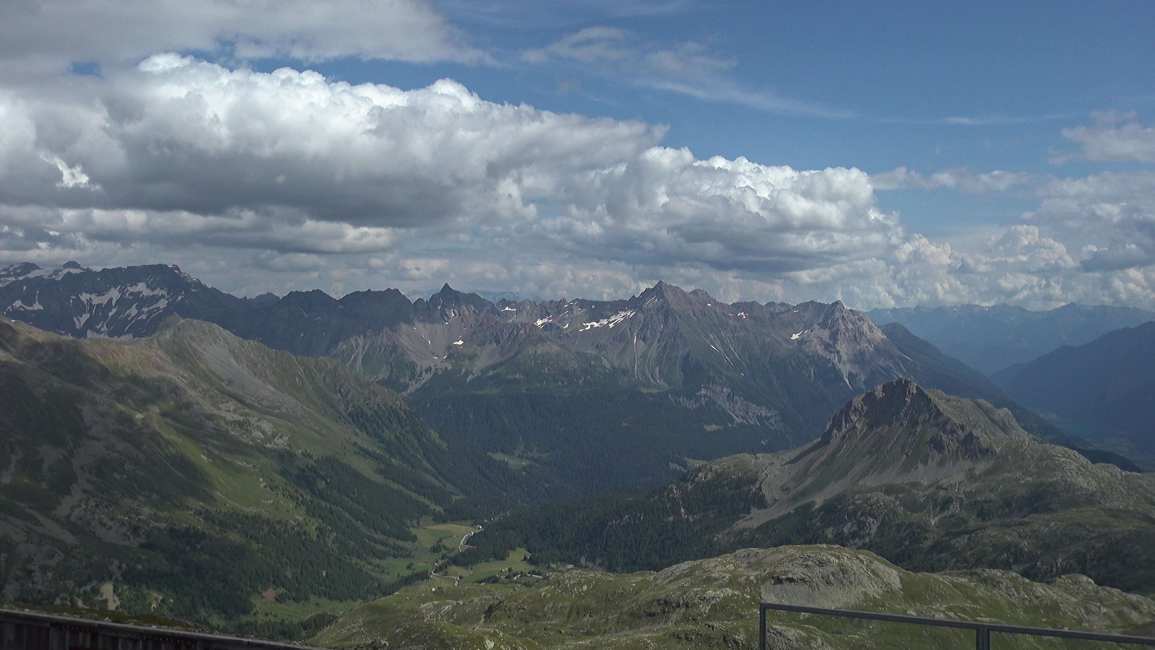 Pontresina: Bergstation Lagalb, Lagalb, Sicht Poschiavo