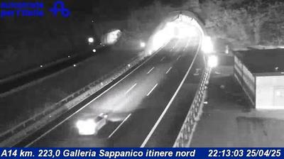 Preview delle webcam di Ancona: A14 km. 223,0 Galleria Sappanico itinere nord